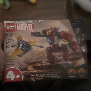 Lego Marvel Iron Man Hulkbuster Set - Red, Yellow, Purple